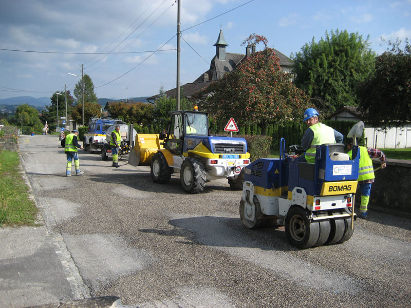 Gravilloner et pose macadam